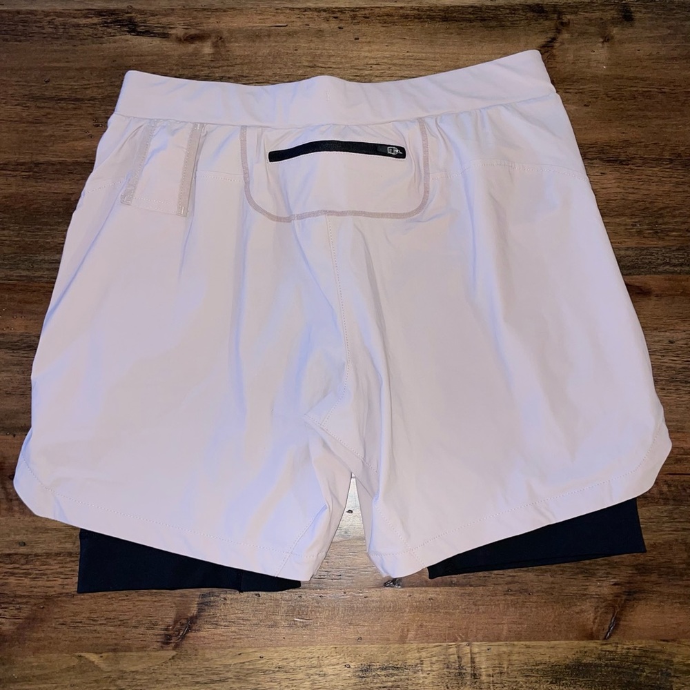 Mens L, ASRV 7” w Liner Terra Lite Beige Shorts DSG 0652 (Reflective) MSRP $128 - Picture 5 of 7